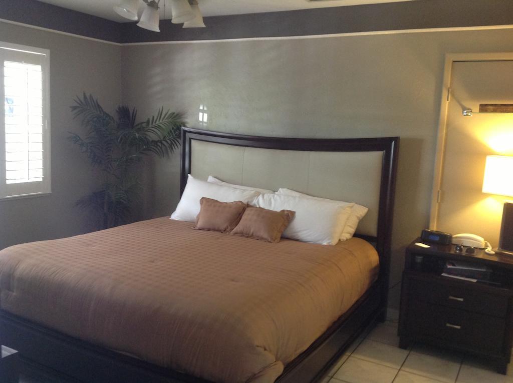 Coral Reef Guesthouse Форт-Лодердейл Экстерьер фото