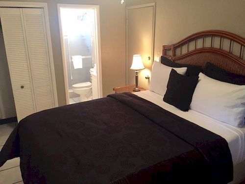 Coral Reef Guesthouse Форт-Лодердейл Экстерьер фото